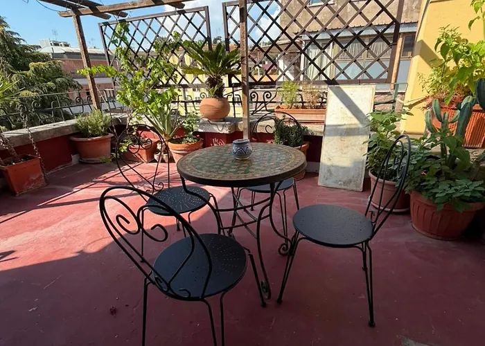 Ponte Milvio Rooftop Terrace Appartamento *